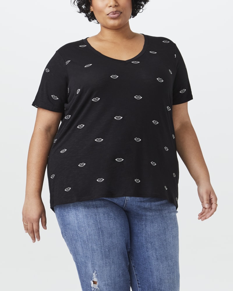 Front of plus size Kyle Embroidered Short Sleeve Tee by Meri Skye | Dia&Co | dia_product_style_image_id:149370